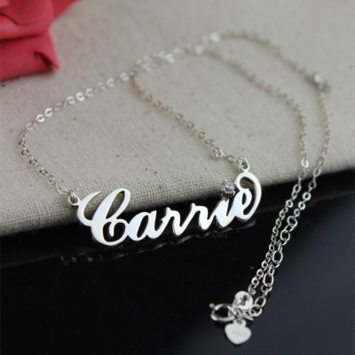Collier prénom Carrie style en argent & pierre porte-bonheur